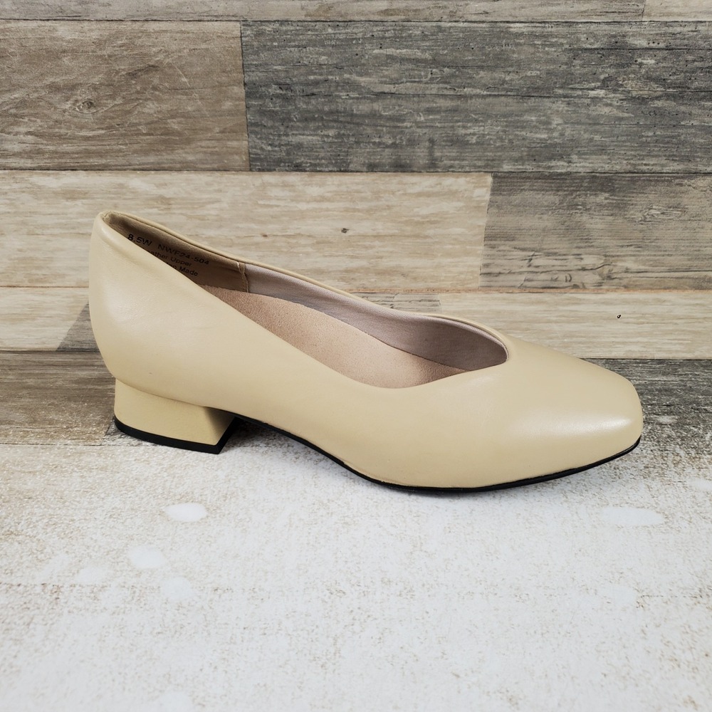 David Tate Freedom Womens Pumps Sz 8.5 W Off White Leather Square Toe Slip On